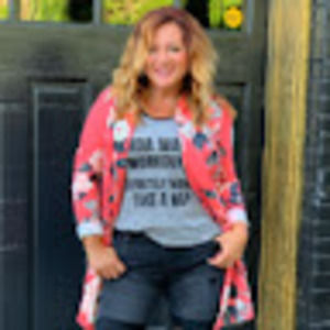 Meet your Posher, Stephanie